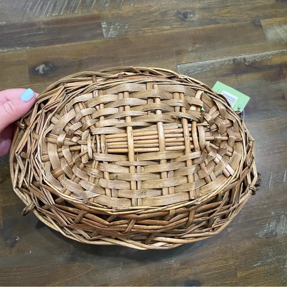✅ small wicker basket decorative dark brown wicker basket